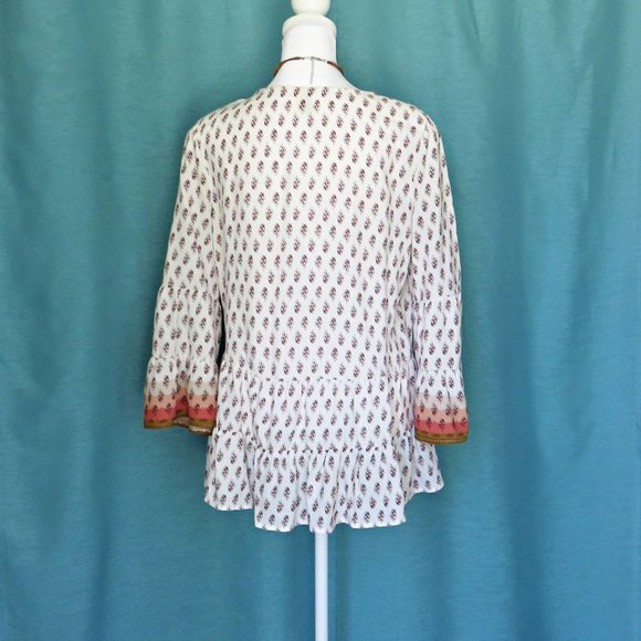 White Blouse by Mudd - Picture 4 of 8